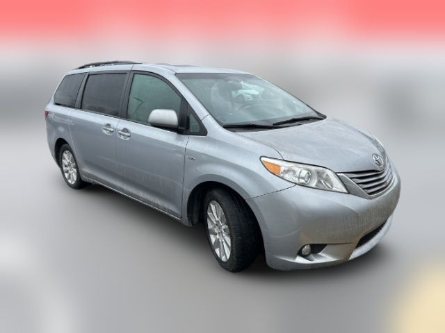 2016 Toyota Sienna 