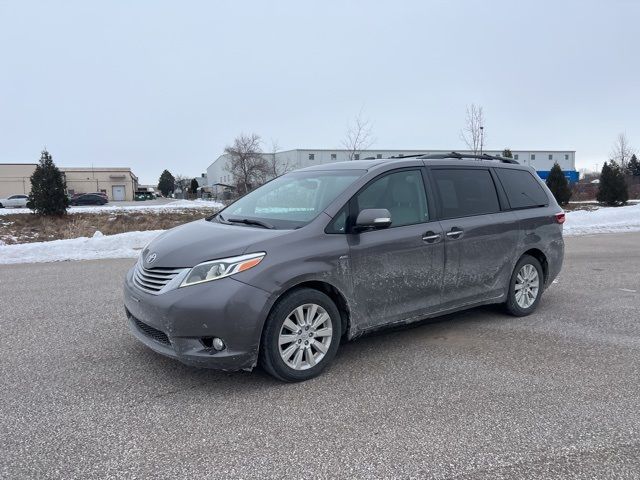 2016 Toyota Sienna 