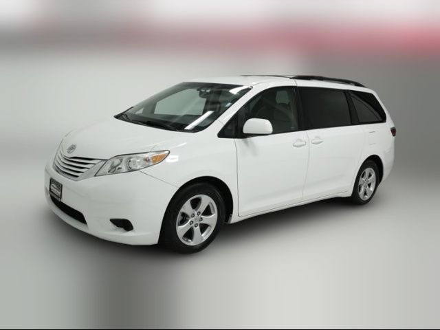 2016 Toyota Sienna LE