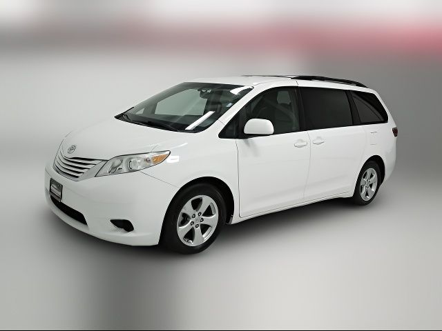 2016 Toyota Sienna LE