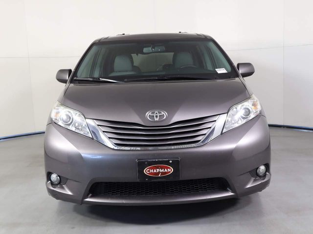 2016 Toyota Sienna 