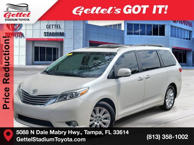 2016 Toyota Sienna 