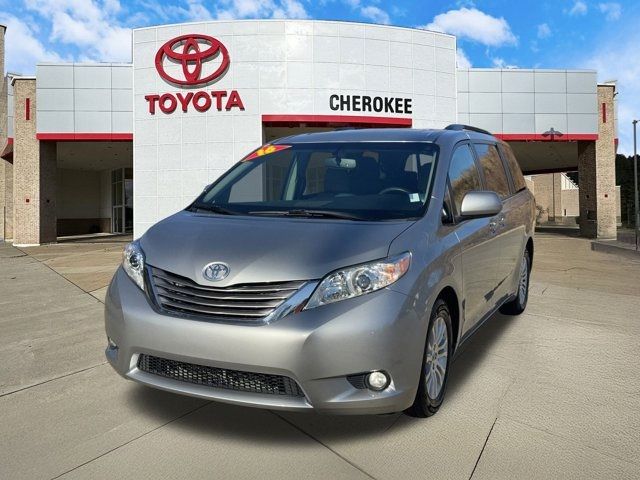 2016 Toyota Sienna XLE Premium