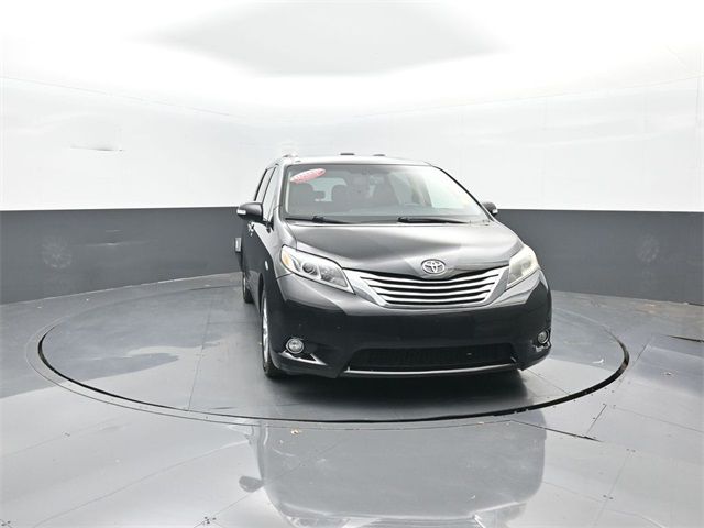 2016 Toyota Sienna XLE