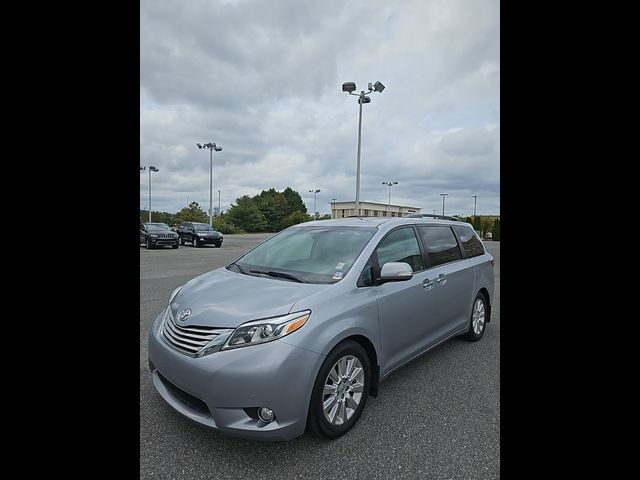 2016 Toyota Sienna 