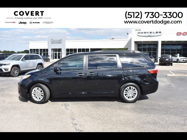 2016 Toyota Sienna 