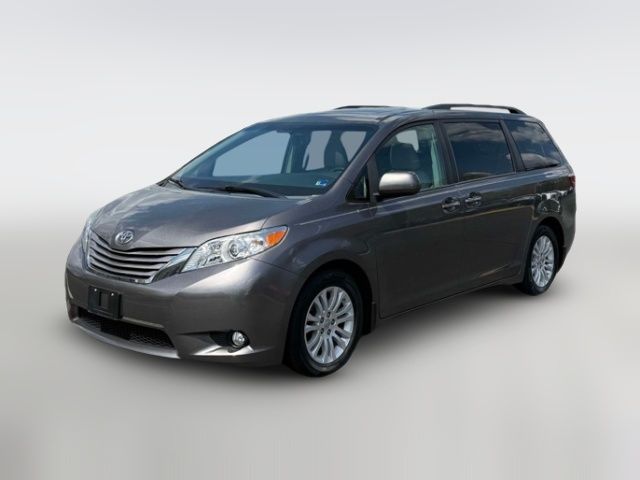 2016 Toyota Sienna XLE