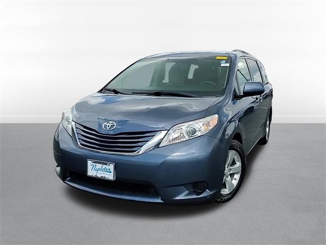 2016 Toyota Sienna 