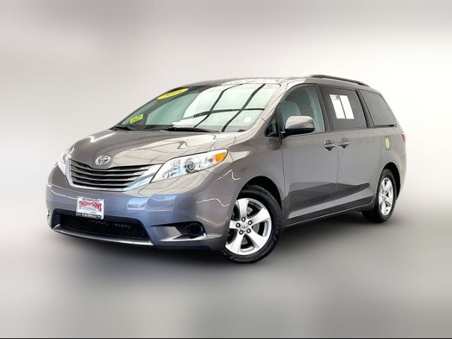 2016 Toyota Sienna 