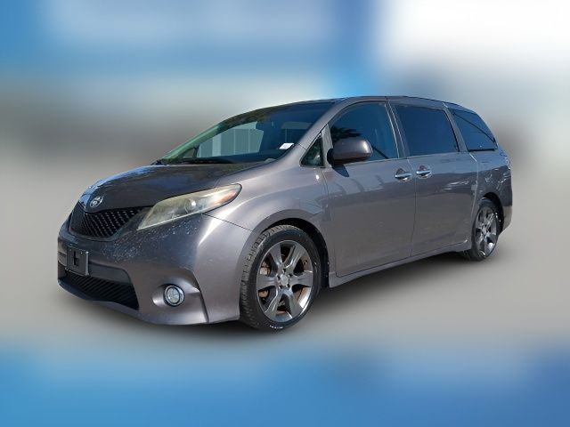 2016 Toyota Sienna SE