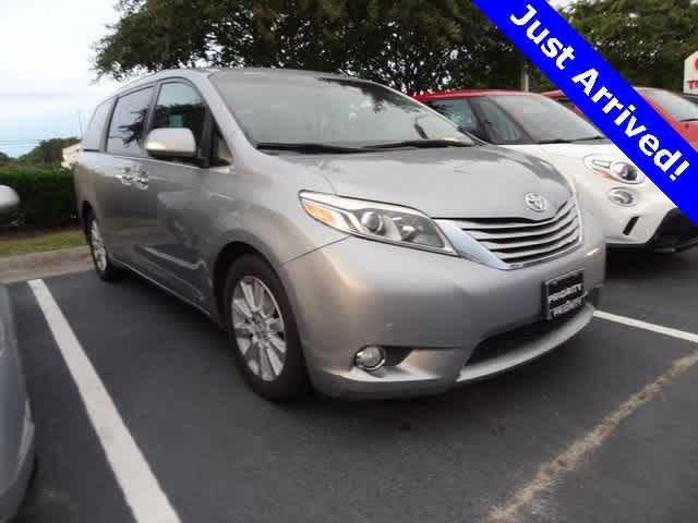 2016 Toyota Sienna Limited Premium