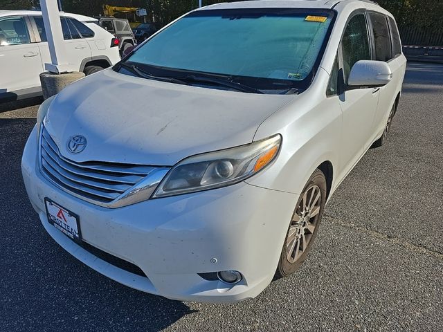 2016 Toyota Sienna 