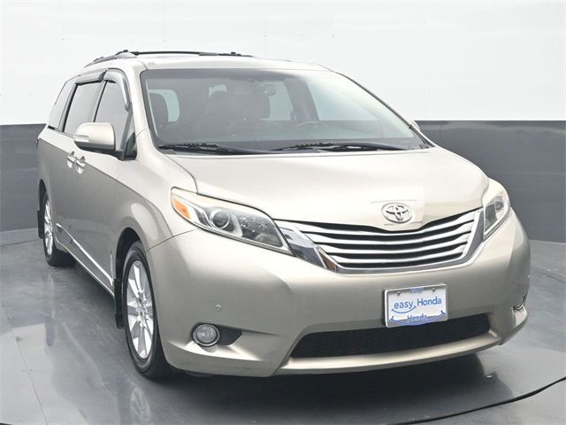 2016 Toyota Sienna 