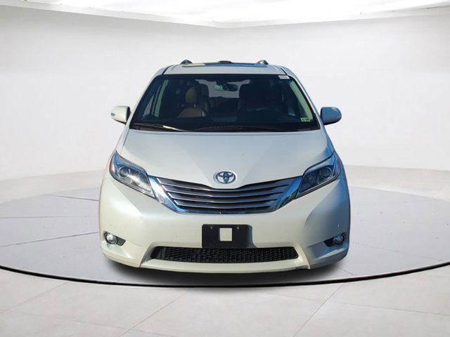 2016 Toyota Sienna 