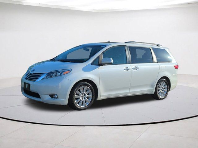 2016 Toyota Sienna 