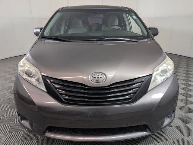 2016 Toyota Sienna L