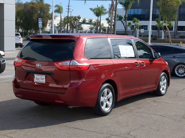 2016 Toyota Sienna L