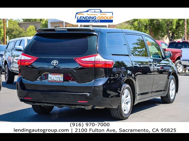 2016 Toyota Sienna L