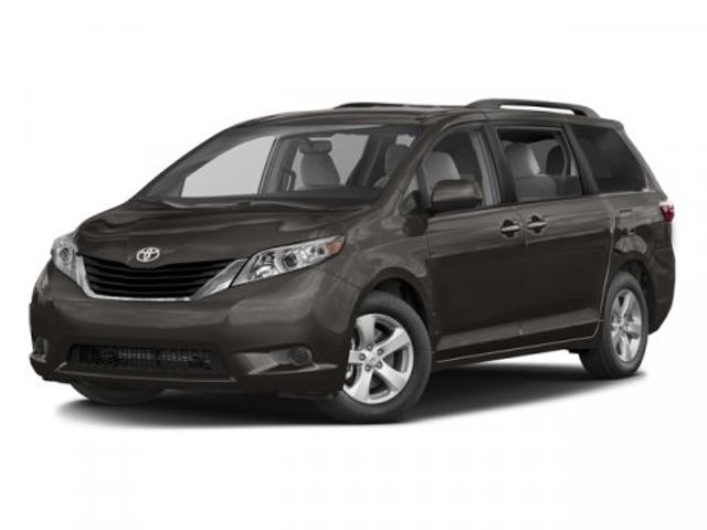 2016 Toyota Sienna LE