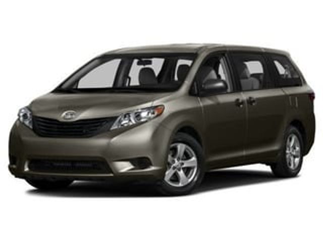 2016 Toyota Sienna LE