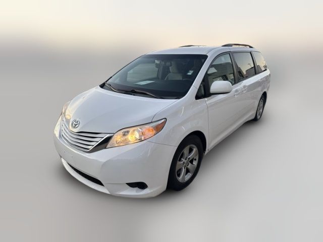 2016 Toyota Sienna LE
