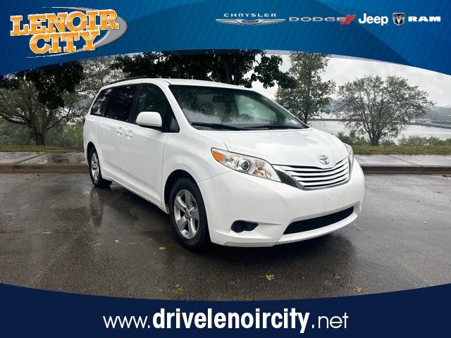 2016 Toyota Sienna 