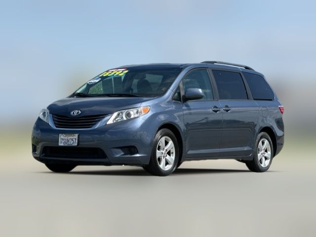2016 Toyota Sienna 
