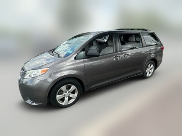 2016 Toyota Sienna LE