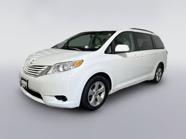 2016 Toyota Sienna LE