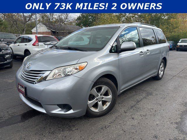 2016 Toyota Sienna LE