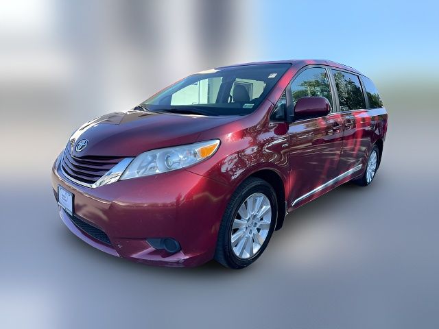 2016 Toyota Sienna LE