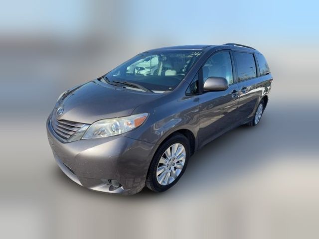 2016 Toyota Sienna LE