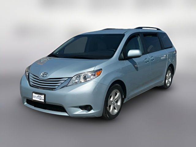 2016 Toyota Sienna LE