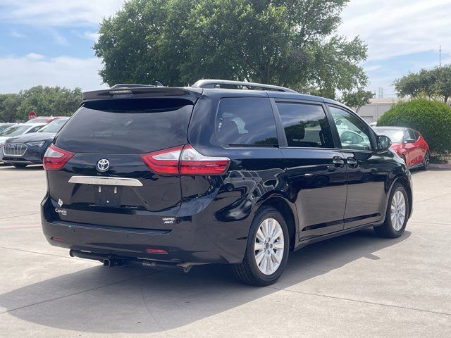 2016 Toyota Sienna XLE Premium