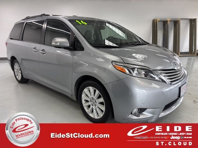 2016 Toyota Sienna 