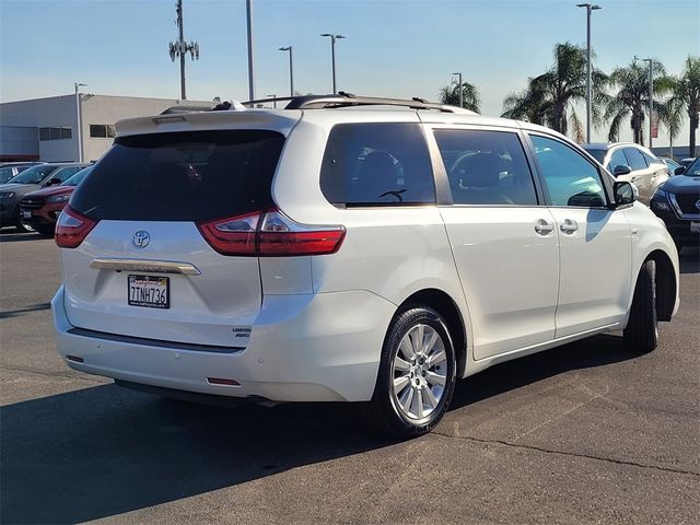 2016 Toyota Sienna Limited Premium