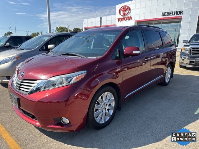 2016 Toyota Sienna 