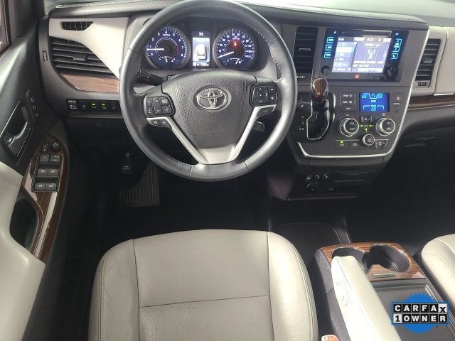 2016 Toyota Sienna Limited Premium