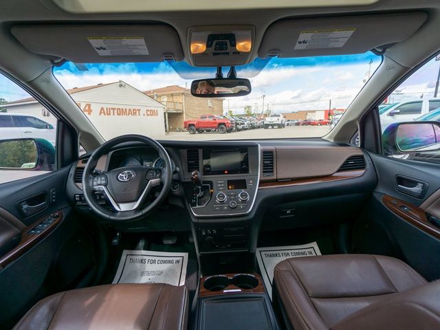 2016 Toyota Sienna Limited Premium