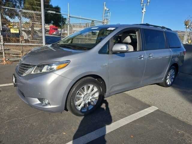 2016 Toyota Sienna Limited