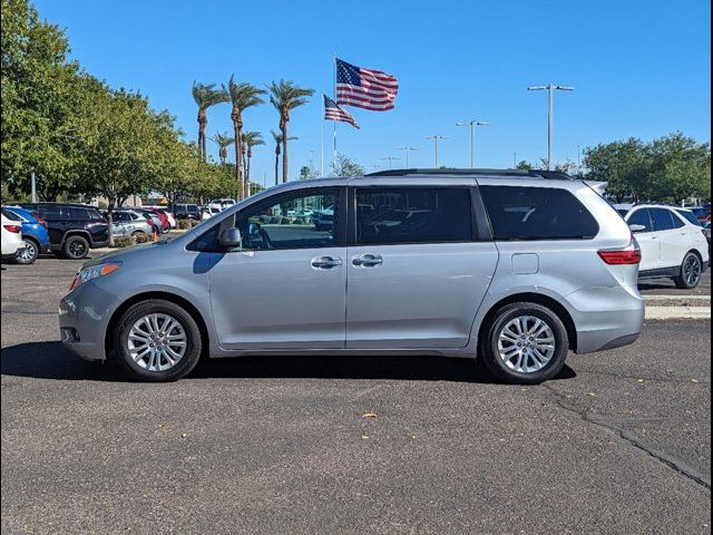 2016 Toyota Sienna Limited