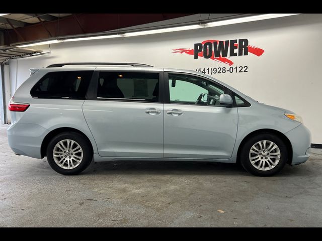 2016 Toyota Sienna Limited