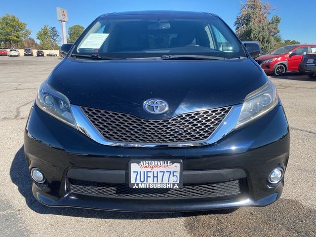 2016 Toyota Sienna SE