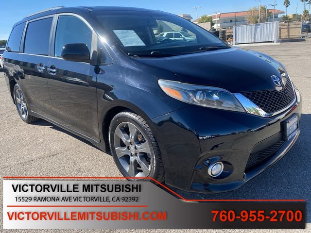 2016 Toyota Sienna SE