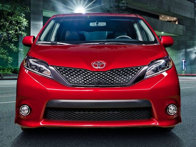 2016 Toyota Sienna SE