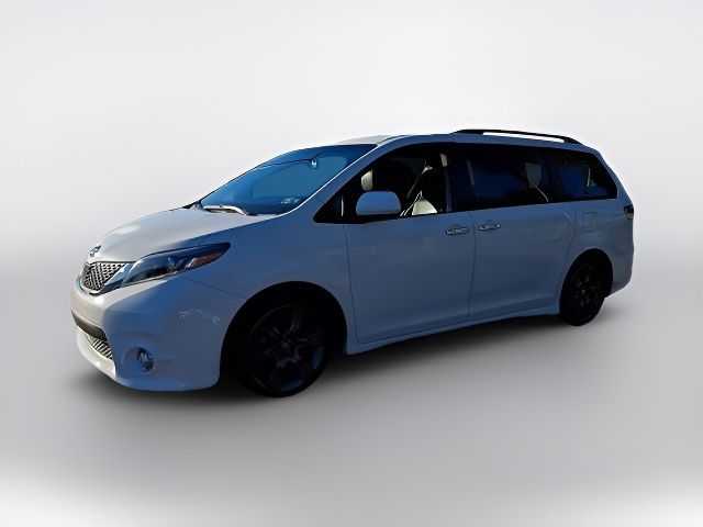 2016 Toyota Sienna SE