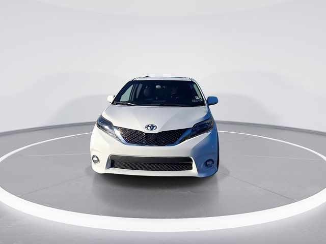 2016 Toyota Sienna SE