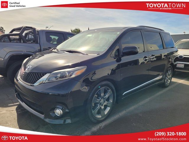 2016 Toyota Sienna SE