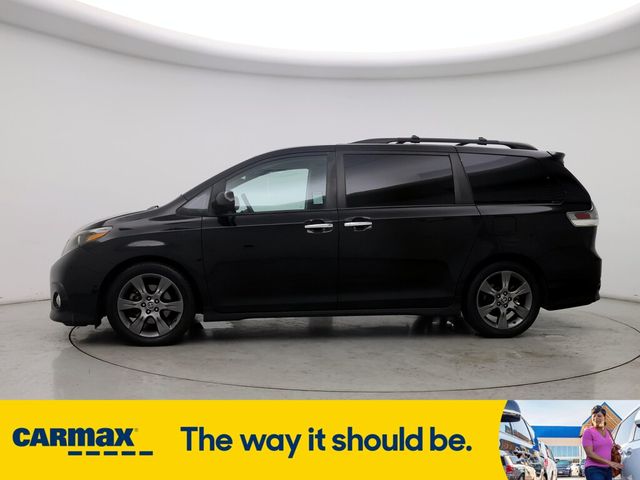 2016 Toyota Sienna SE