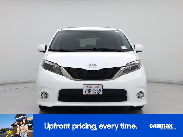 2016 Toyota Sienna SE Premium